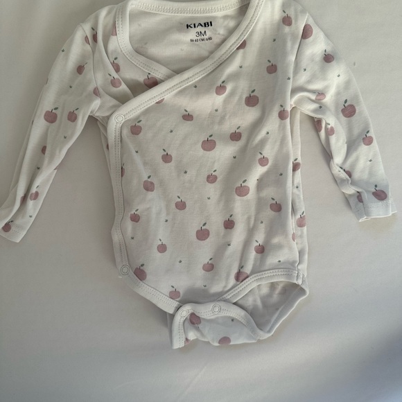 Bundle of 7 Baby Girl Bodysuits- 3 months. - Picture 5 of 16